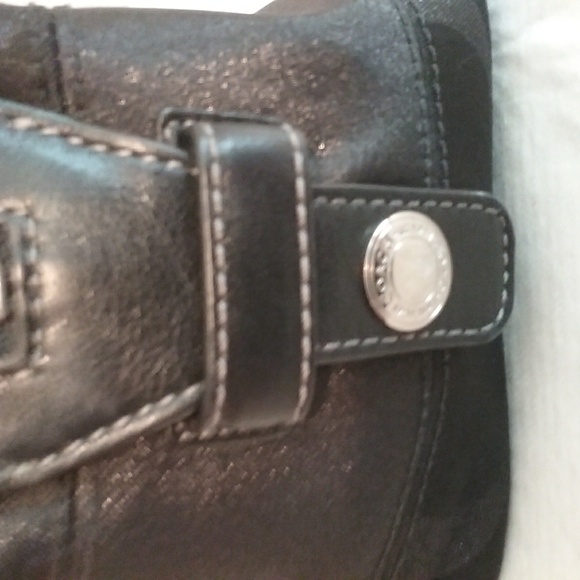 COACH Glitter C w/Studs EUC - Picture 6 of 11